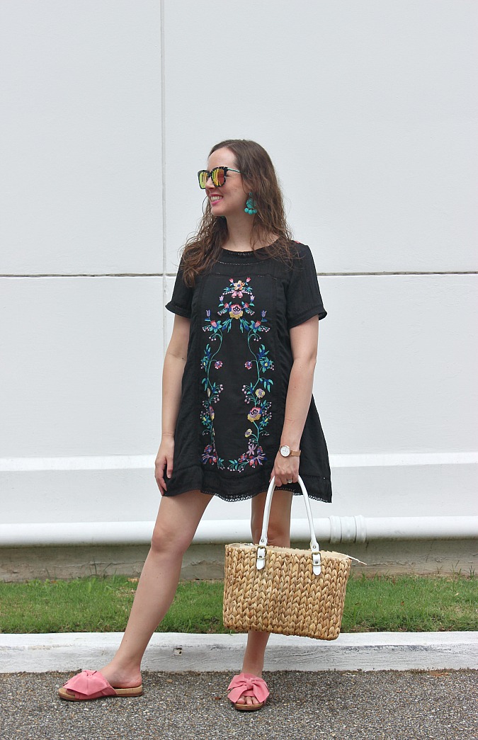 Black lace embroidered dress 5